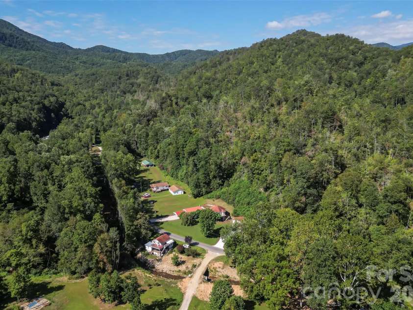 214 Locust Cove Road, Marion, NC 28752.  MLS# CAR4300919, YatesRealty ID 7466. 