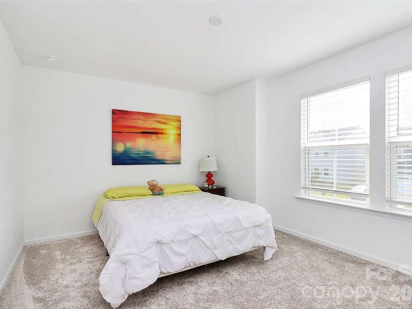 13140 Sudwick Lane, Charlotte, NC 28278.  MLS# CAR4343170, YatesRealty ID 7469. 