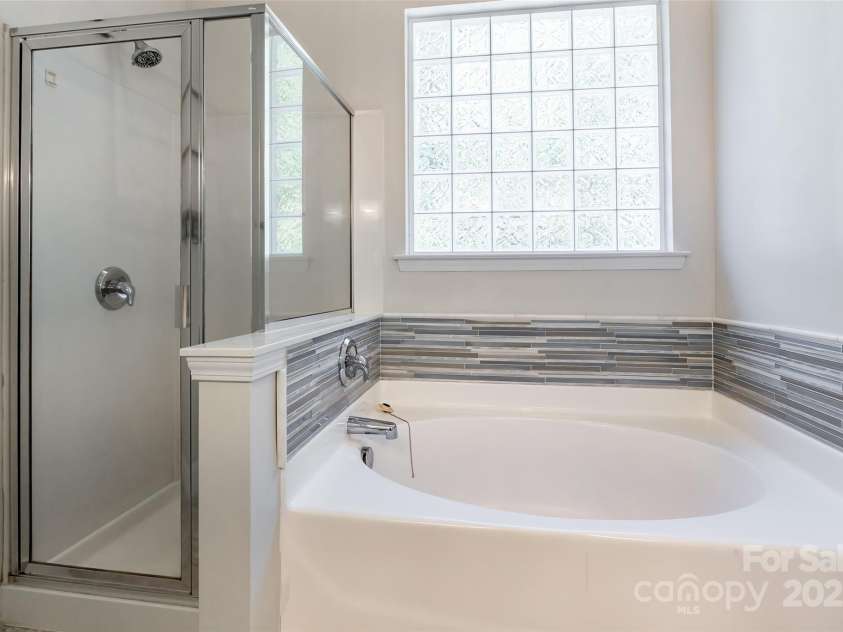 749 Petersburg Drive, Fort Mill, SC 29708.  MLS# CAR4248575, YatesRealty ID 7469. 