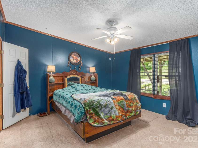 495 Courtney Lane, Canton, NC 28716.  MLS# CAR4274187, YatesRealty ID 747. 
