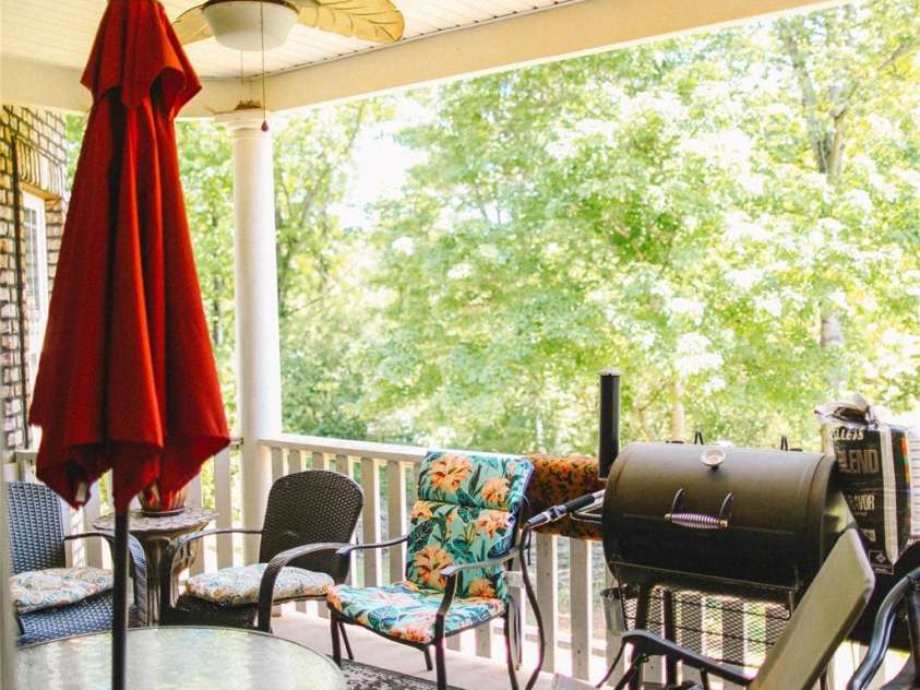 4642 King Crowder Drive, Gastonia, NC 28052.  MLS# CAR4147869, YatesRealty ID 7470. 