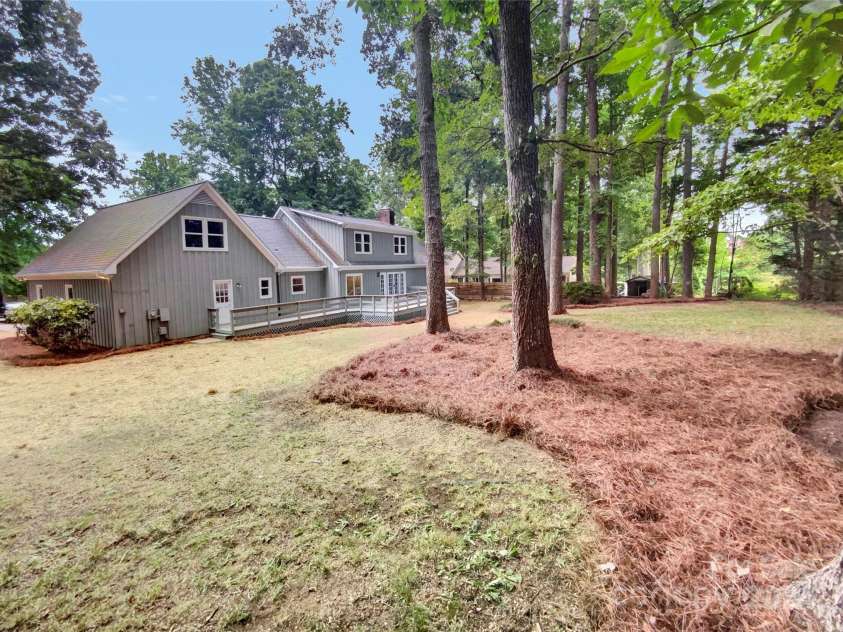 138 Bufflehead Drive, Mooresville, NC 28117.  MLS# CAR4156920, YatesRealty ID 7471. 