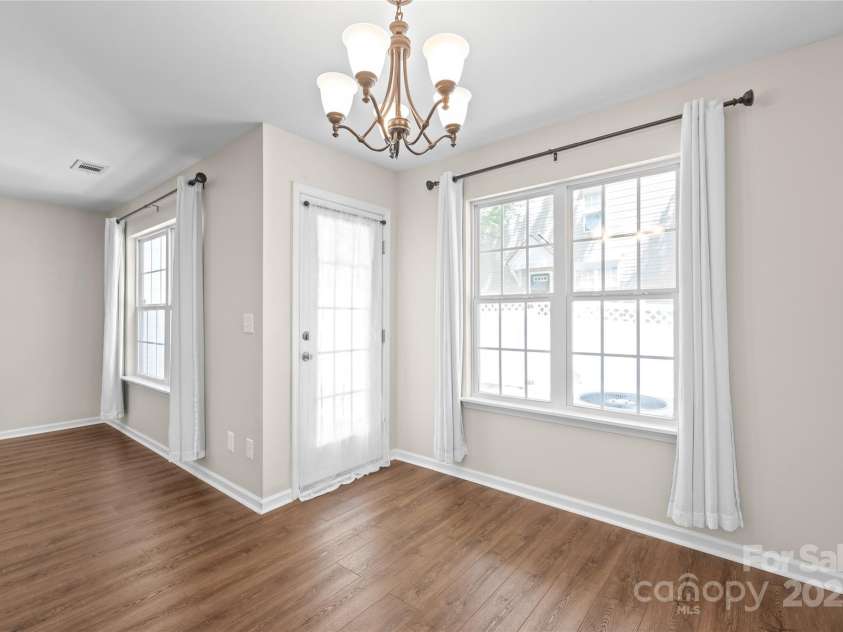 11011 Alderbrook Lane, Charlotte, NC 28270.  MLS# CAR4249096, YatesRealty ID 7472. 