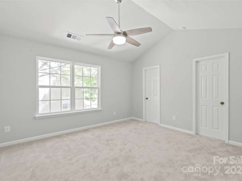11011 Alderbrook Lane, Charlotte, NC 28270.  MLS# CAR4249096, YatesRealty ID 7472. 