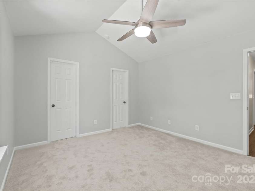 11011 Alderbrook Lane, Charlotte, NC 28270.  MLS# CAR4249096, YatesRealty ID 7472. 