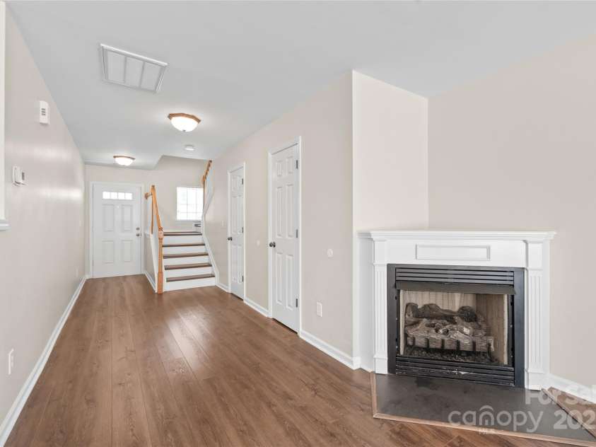 11011 Alderbrook Lane, Charlotte, NC 28270.  MLS# CAR4249096, YatesRealty ID 7472. 
