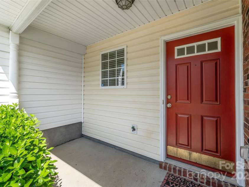 11011 Alderbrook Lane, Charlotte, NC 28270.  MLS# CAR4249096, YatesRealty ID 7472. 