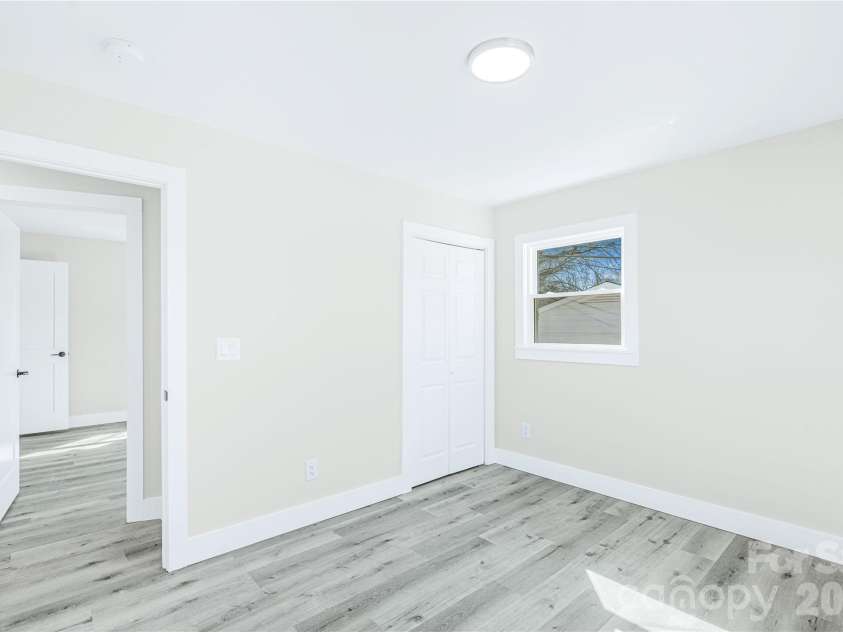 3623 Sargeant Drive, Charlotte, NC 28217.  MLS# CAR4359616, YatesRealty ID 7472. 