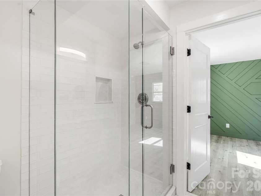 3623 Sargeant Drive, Charlotte, NC 28217.  MLS# CAR4359616, YatesRealty ID 7472. 