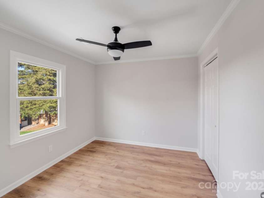 12620 Sulgrave Drive, Huntersville, NC 28078.  MLS# CAR4249153, YatesRealty ID 7473. Secondary Bedroom