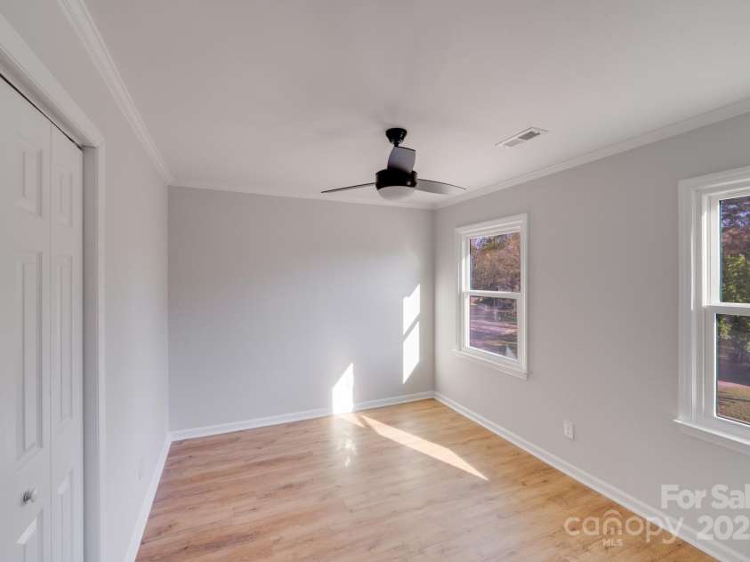 12620 Sulgrave Drive, Huntersville, NC 28078.  MLS# CAR4249153, YatesRealty ID 7473. Secondary Bedroom