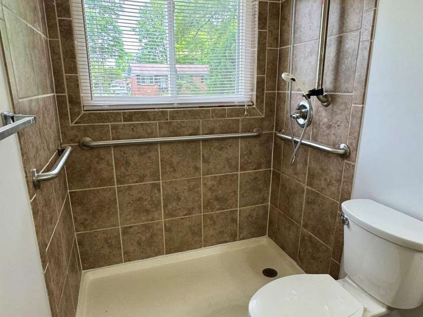 4623 Monmouth Drive, Charlotte, NC 28269.  MLS# CAR4247636, YatesRealty ID 7475. 