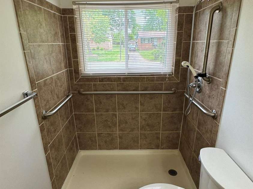 4623 Monmouth Drive, Charlotte, NC 28269.  MLS# CAR4247636, YatesRealty ID 7475. 