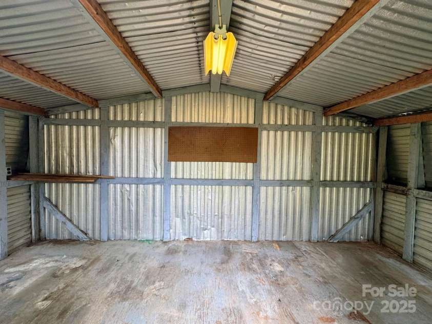 4623 Monmouth Drive, Charlotte, NC 28269.  MLS# CAR4247636, YatesRealty ID 7475. 