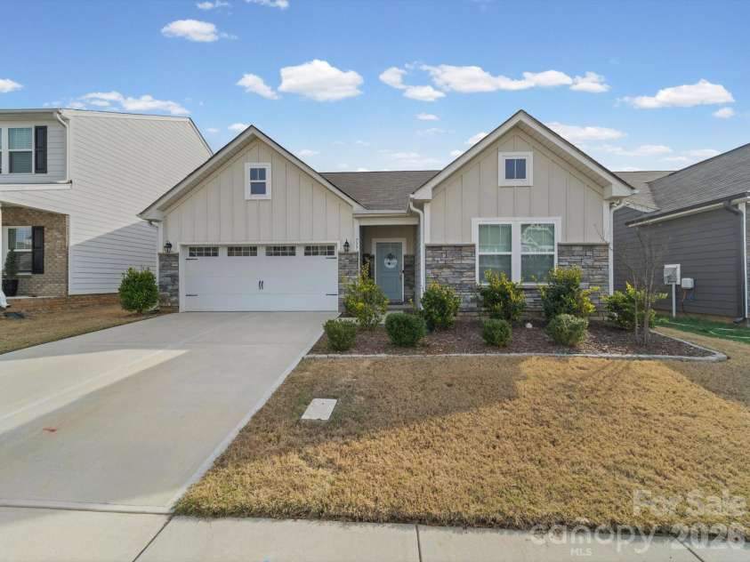 777 Alexander Commons Drive, Monroe, NC 28112.  MLS# CAR4357367, YatesRealty ID 7476. 