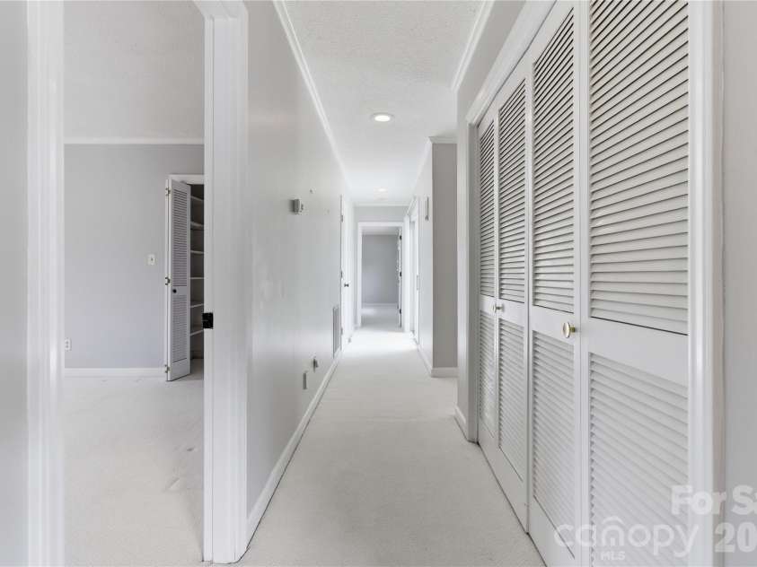 938 Sandswood Drive, Gastonia, NC 28054.  MLS# CAR4391359, YatesRealty ID 7477. 