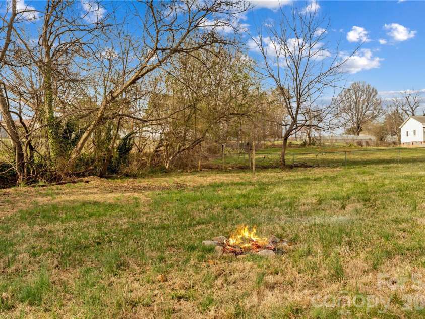 126 Thomas Street, Troutman, NC 28166.  MLS# CAR4355493, YatesRealty ID 7478. 