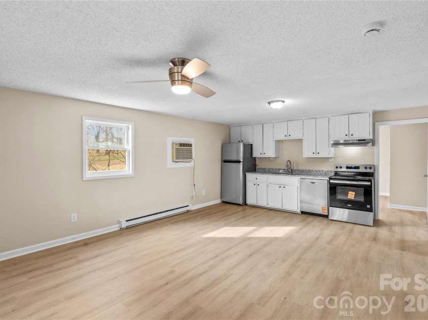 126 Thomas Street, Troutman, NC 28166.  MLS# CAR4355493, YatesRealty ID 7478. Open Floor Plan, New Ceiling Fan