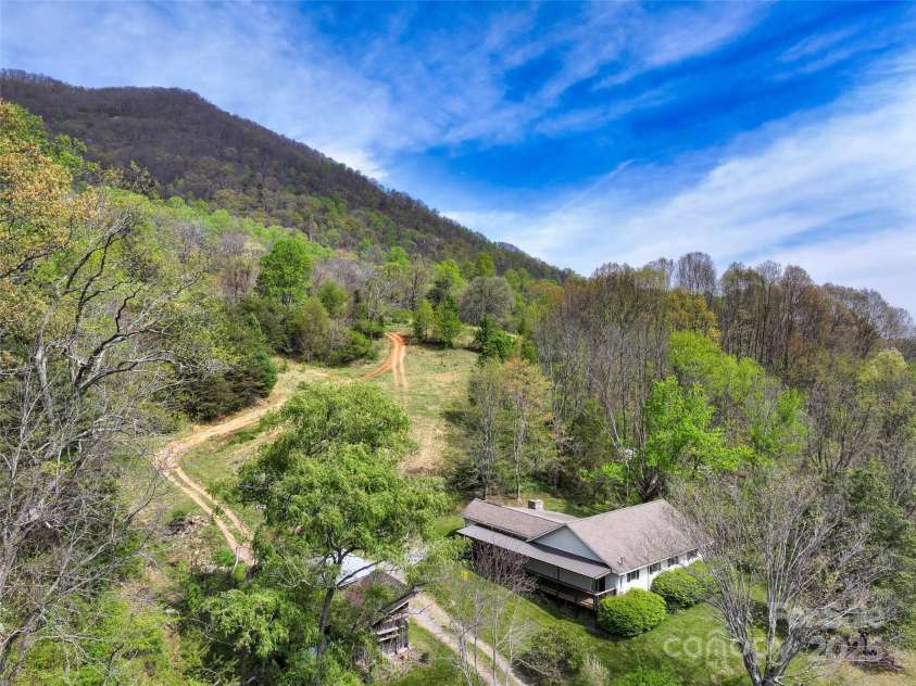 1567 Newfound Road, Leicester, NC 28748.  MLS# CAR4214973, YatesRealty ID 7479. 