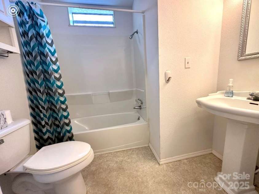 1567 Newfound Road, Leicester, NC 28748.  MLS# CAR4214973, YatesRealty ID 7479. Bath 2