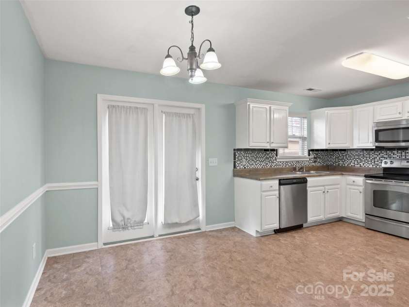 24 Torrington Avenue, Fletcher, NC 28732.  MLS# CAR4320857, YatesRealty ID 748. 