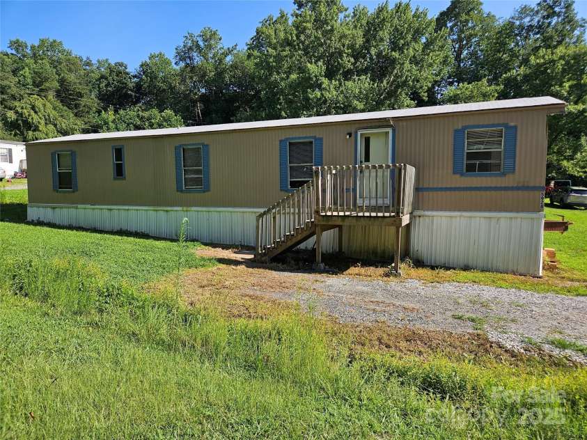 5929 Mourglea Avenue, Connelly Springs, NC 28612.  MLS# CAR4293072, YatesRealty ID 748. 