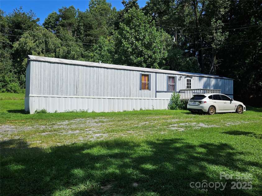 5929 Mourglea Avenue, Connelly Springs, NC 28612.  MLS# CAR4293072, YatesRealty ID 748. 