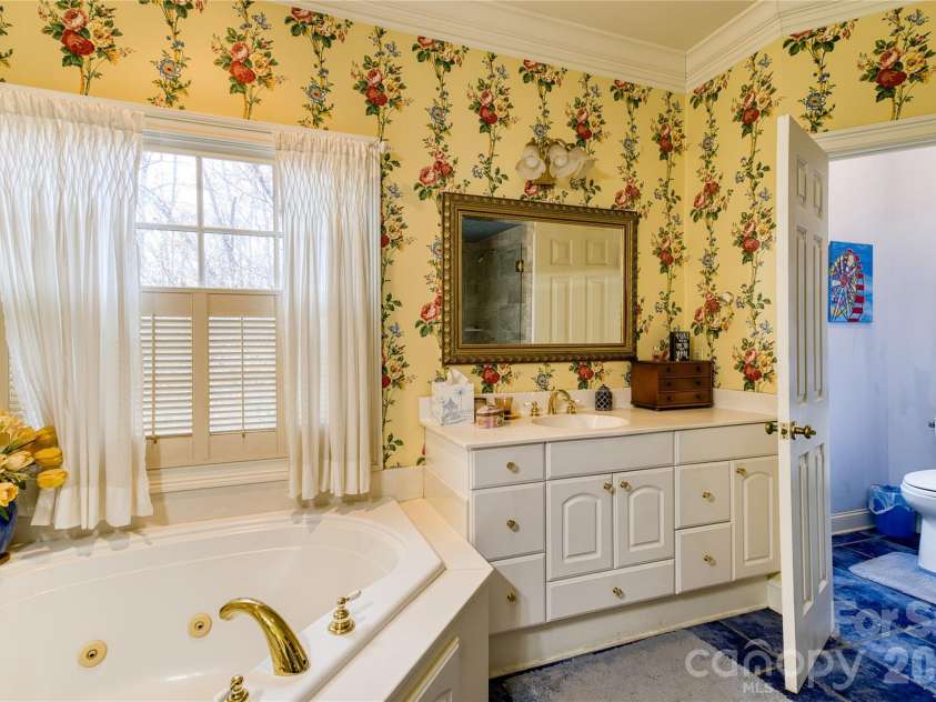 423 Bethel Drive, Salisbury, NC 28144.  MLS# CAR4361516, YatesRealty ID 7480. 