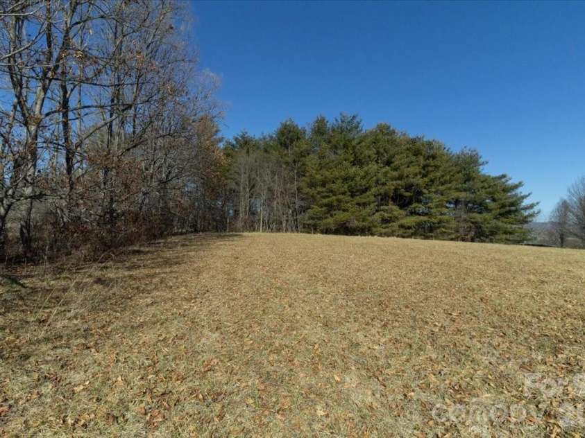 297 Banner Farm Road, Mills River, NC 28759.  MLS# CAR4346676, YatesRealty ID 7482. 