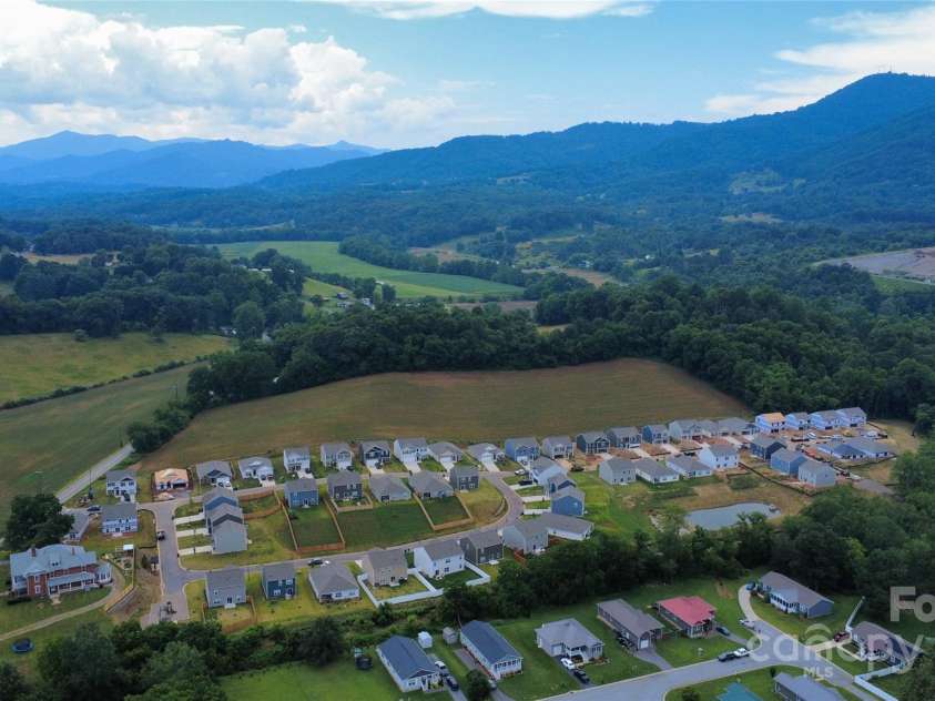 12 Byron Park Road, Clyde, NC 28721.  MLS# CAR4237151, YatesRealty ID 7484. 