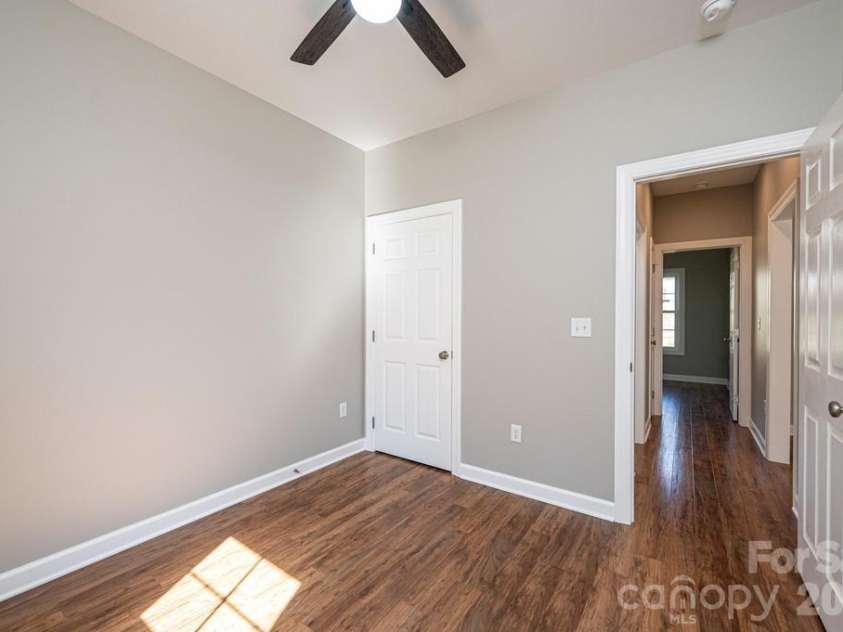 1314 39th Street Circle, Hickory, NC 28602.  MLS# CAR4335784, YatesRealty ID 7485. 