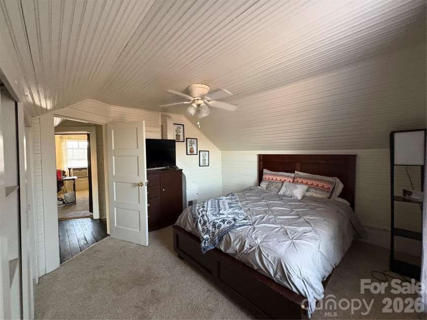 8144 none Highway, Reidsville, NC 27320.  MLS# CAR4340719, YatesRealty ID 7486. 