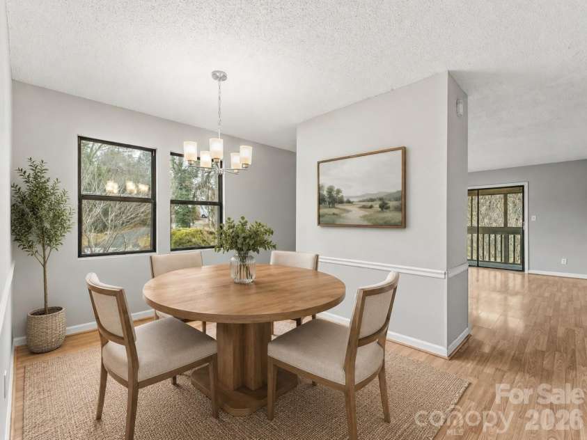 102 Abbey Circle, Asheville, NC 28805.  MLS# CAR4328206, YatesRealty ID 749. Dining Area Staged