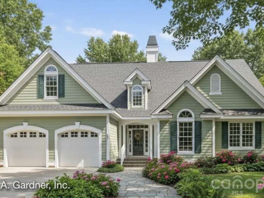 620 Eighth Street, Oakboro, NC 28129.  MLS# CAR4363695, YatesRealty ID 7490. 