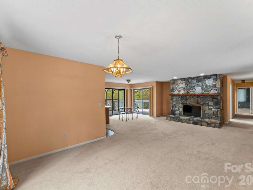 101 Sali Court, Brevard, NC 28712.  MLS# CAR4357158, YatesRealty ID 7491. 