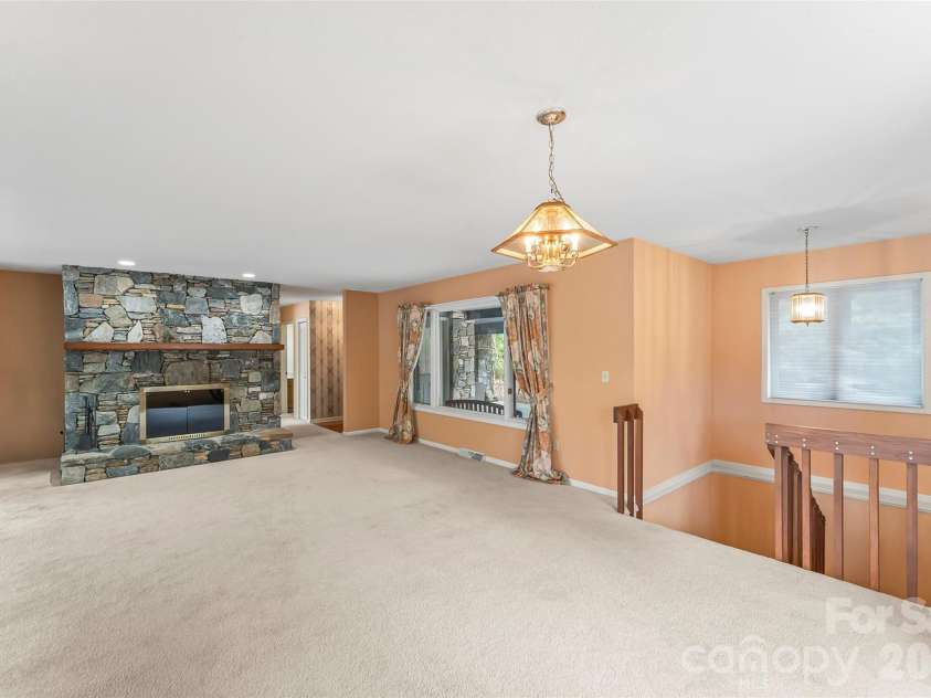 101 Sali Court, Brevard, NC 28712.  MLS# CAR4357158, YatesRealty ID 7491. 