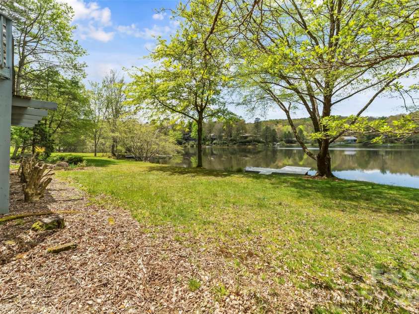 101 Sali Court, Brevard, NC 28712.  MLS# CAR4357158, YatesRealty ID 7491. 