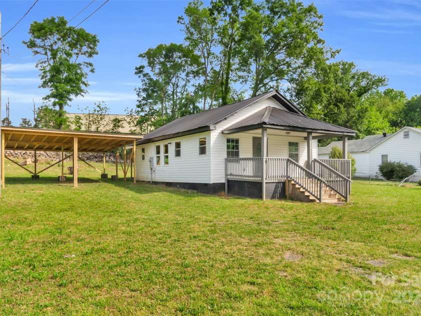 319 Hetty Hill Street, Gaffney, SC 29340.  MLS# CAR4248374, YatesRealty ID 7492. 