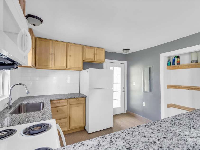 319 Hetty Hill Street, Gaffney, SC 29340.  MLS# CAR4248374, YatesRealty ID 7492. 