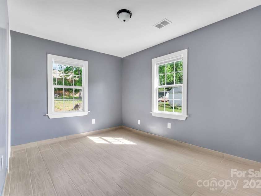 319 Hetty Hill Street, Gaffney, SC 29340.  MLS# CAR4248374, YatesRealty ID 7492. 