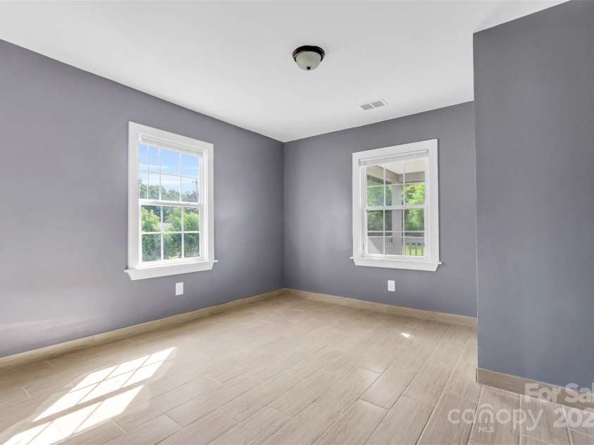 319 Hetty Hill Street, Gaffney, SC 29340.  MLS# CAR4248374, YatesRealty ID 7492. 