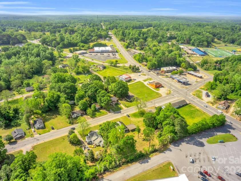 319 Hetty Hill Street, Gaffney, SC 29340.  MLS# CAR4248374, YatesRealty ID 7492. 