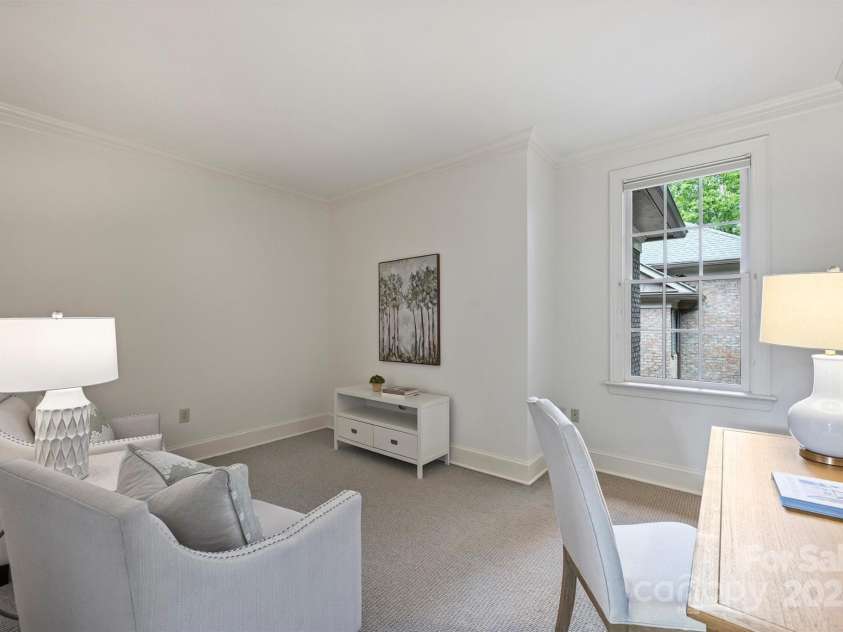 4020 Barclay Downs Drive, Charlotte, NC 28209.  MLS# CAR4249767, YatesRealty ID 7494. 