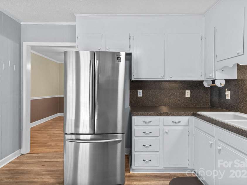 394 Efird Street, Gastonia, NC 28054.  MLS# CAR4242731, YatesRealty ID 7495. 