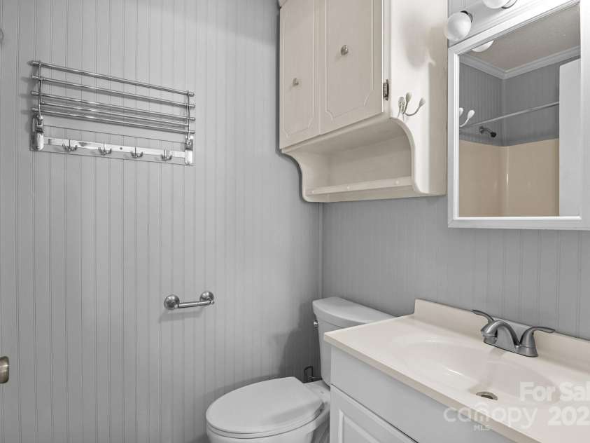 394 Efird Street, Gastonia, NC 28054.  MLS# CAR4242731, YatesRealty ID 7495. 