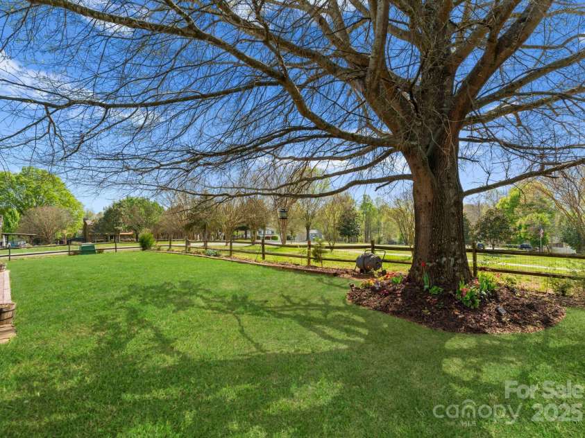 1052 Perth Road, Troutman, NC 28166.  MLS# CAR4246021, YatesRealty ID 7498. 