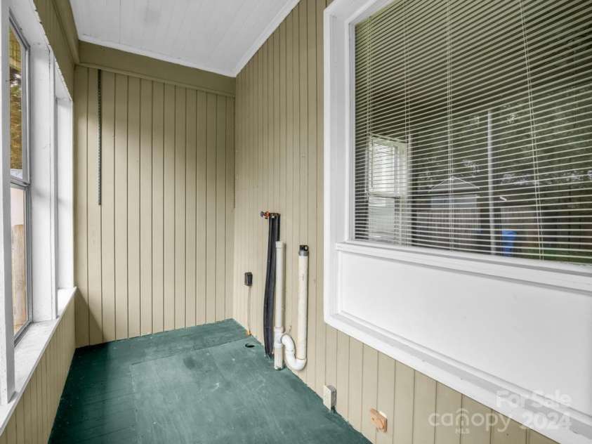 203 Court Street, Rutherfordton, NC 28139.  MLS# CAR4171730, YatesRealty ID 750. 