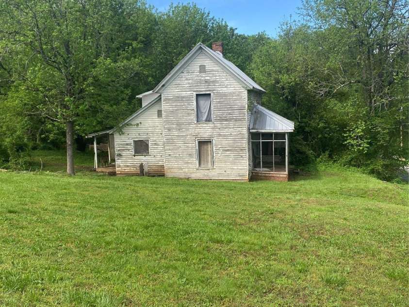 121 Blair Street, Bostic, NC 28018.  MLS# CAR4250413, YatesRealty ID 7500. 