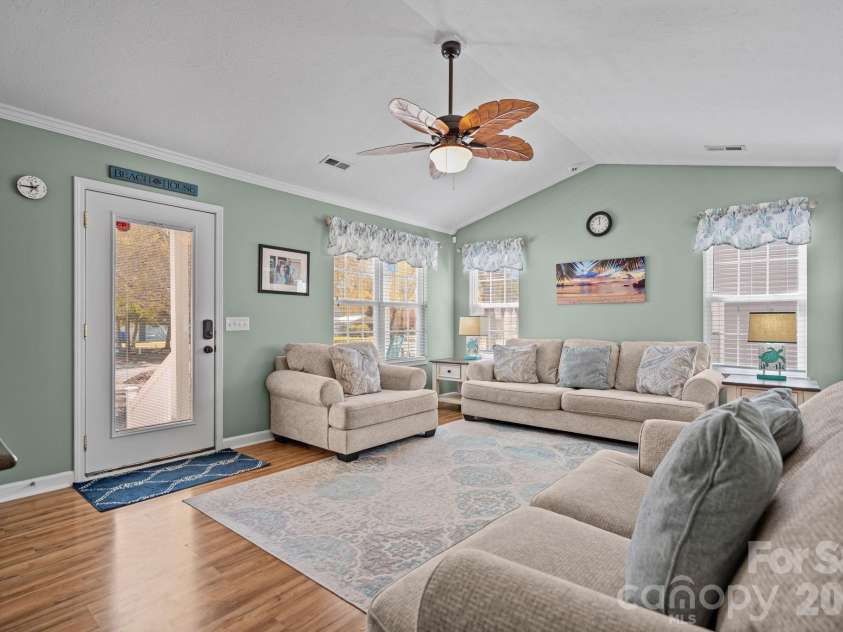 137 4th Street, Oak Island, NC 28465.  MLS# CAR4363767, YatesRealty ID 7502. 