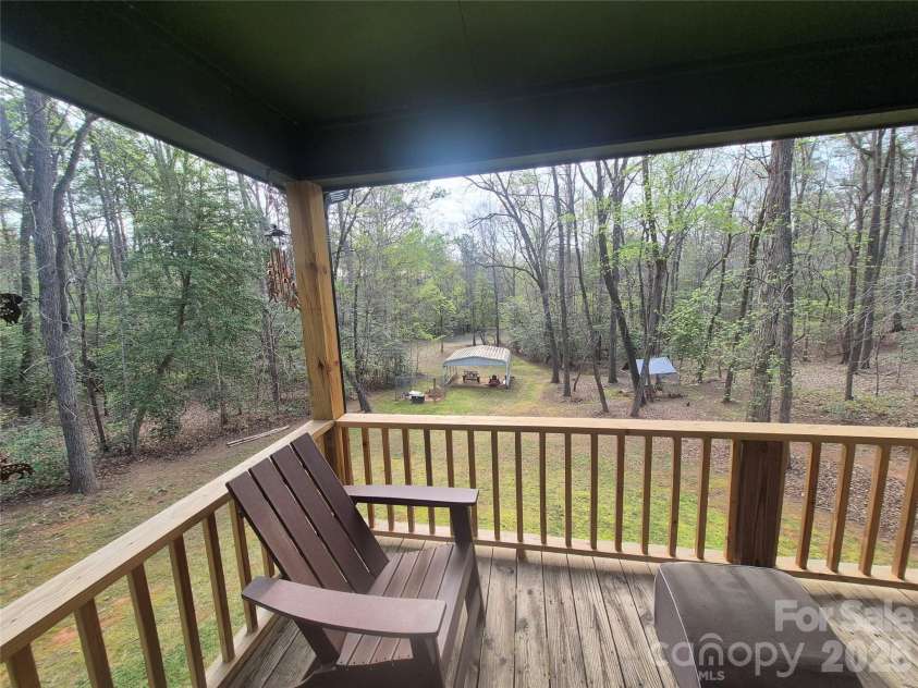 324 Pinecrest Circle, Troy, NC 27371.  MLS# CAR4363844, YatesRealty ID 7504. 
